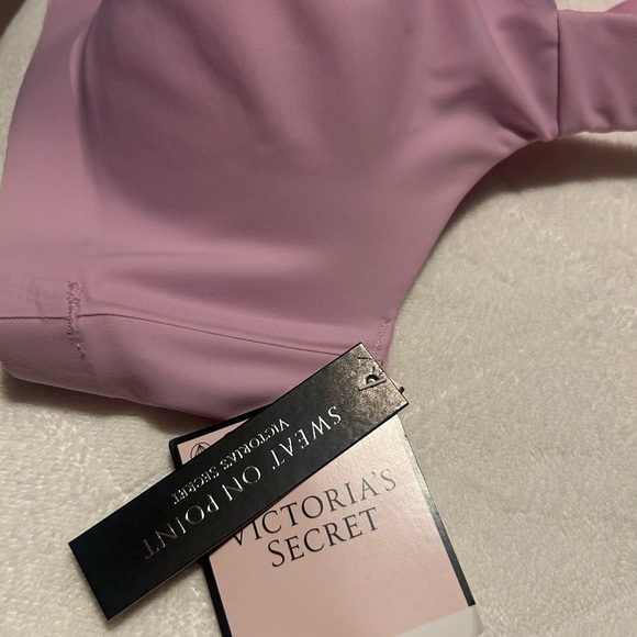 Victoria's Secret Lavender Sports Bra - Picture 3 of 6
